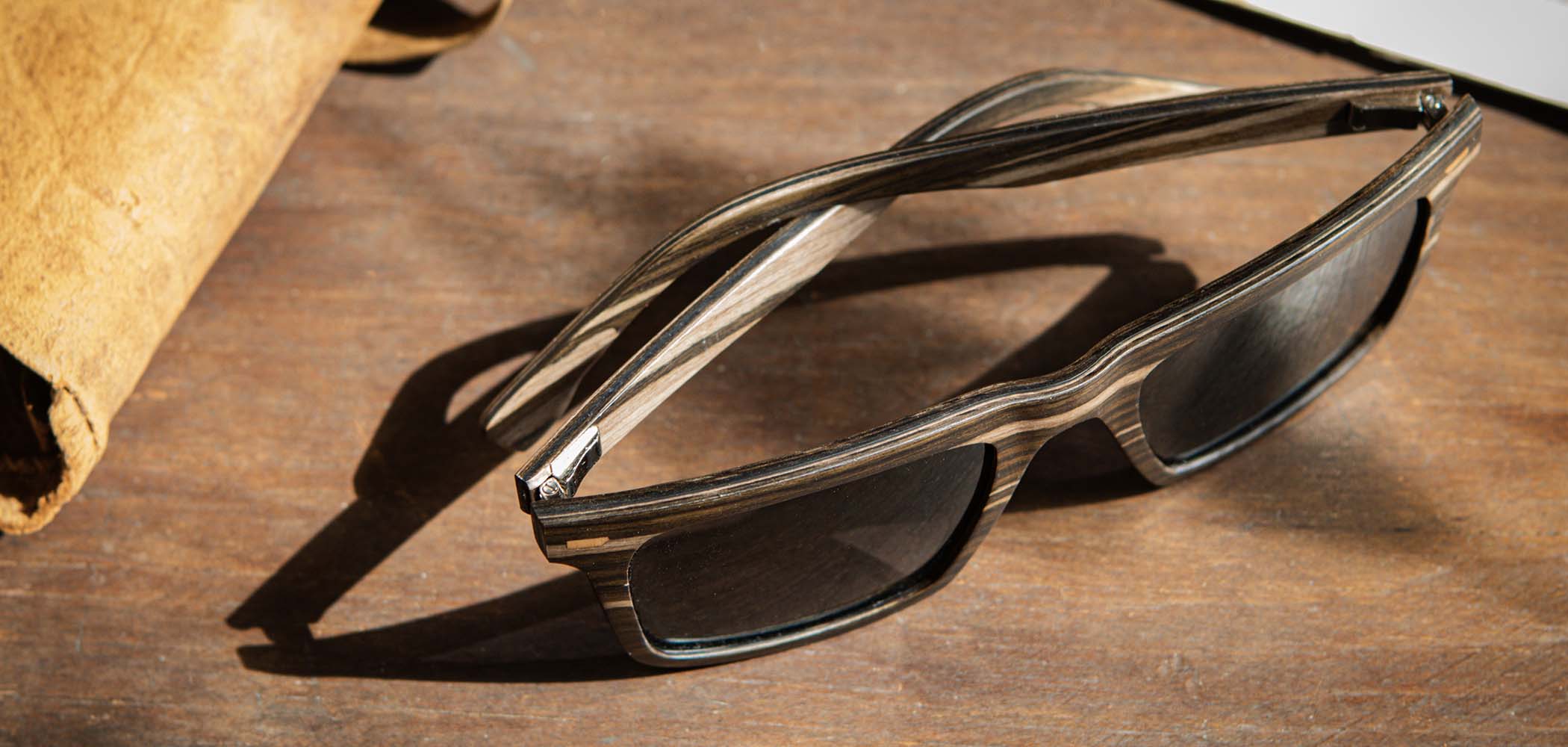 Striped Ebony*Grey+ Striped Ebony*Grey Polarized | Shwood Govy Wood Sunglasses Striped Ebony